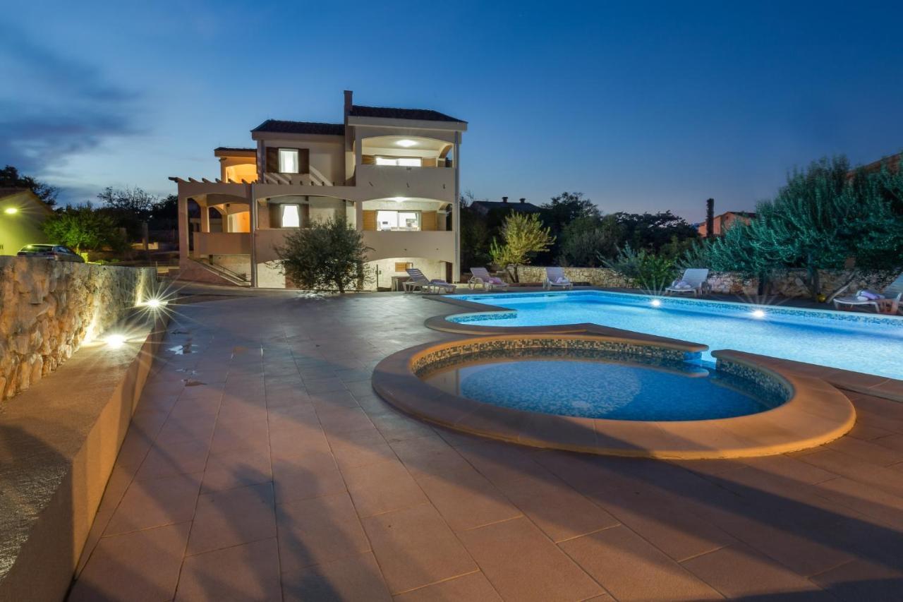 Villa Zlatni Dvori Zadarvillas Ražanac Εξωτερικό φωτογραφία
