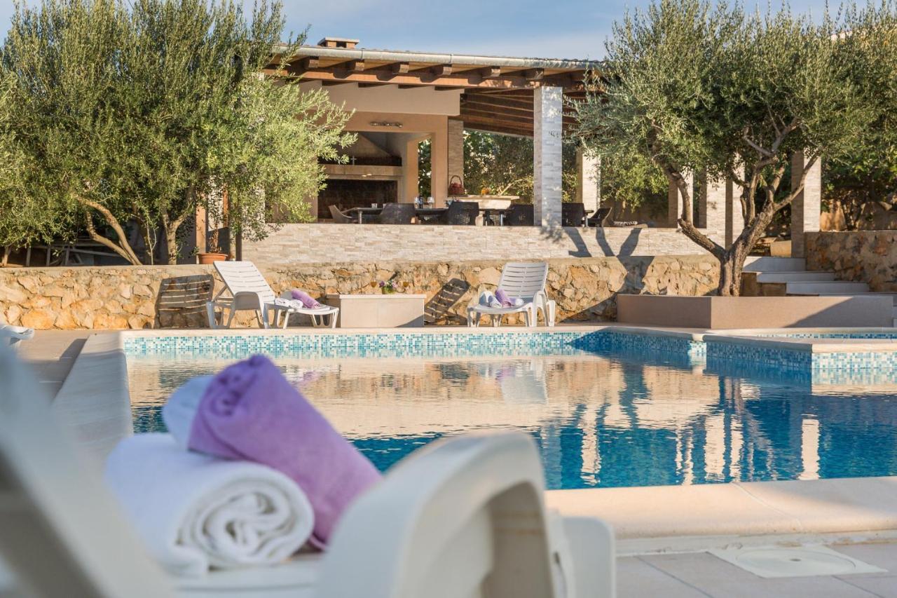 Villa Zlatni Dvori Zadarvillas Ražanac Εξωτερικό φωτογραφία